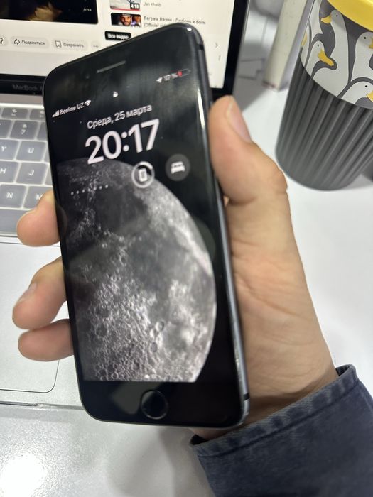 Iphone 8 .rossiya. 64 gb. Emkost 61%