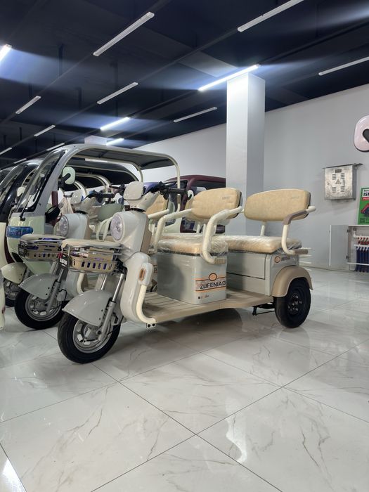 Toza havoda sayr qilish uchun elektro Skuter (трицикл)  yangi model