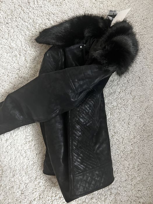 geaca guess din piele