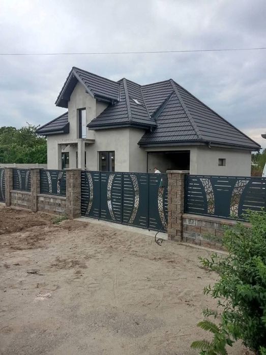 Porți, balustrade, garduri