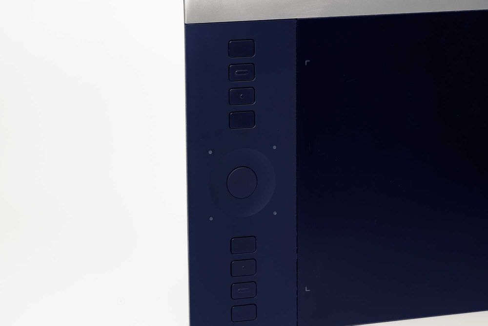 Графический планшет WACOM — PTH 651