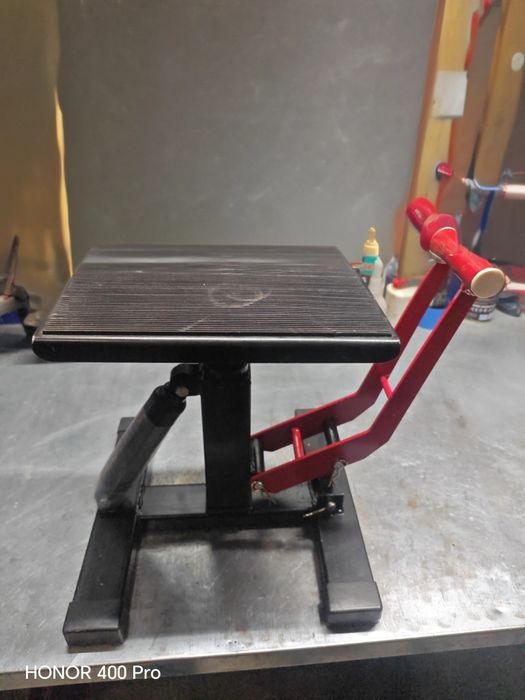 Домкрат подставка для мото техники