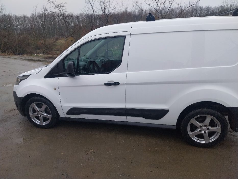 ford tranzit   connect