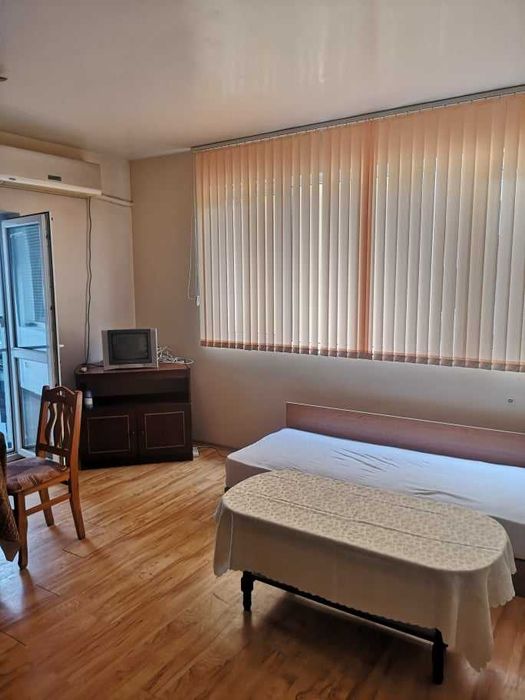 Дава се под наем Двустаен апартамент в Бургас, Изгрев - 65 кв.м за 178.5 € - Снимка #4