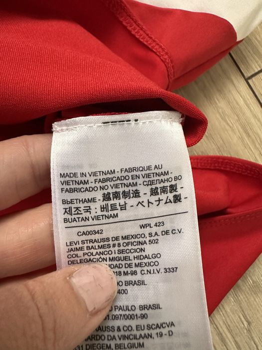 Costum de baie Levis, marime L