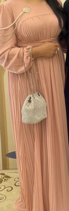 Платье длинное вечернее