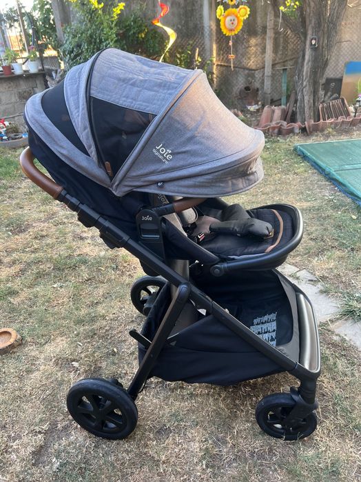 Бебешка количка с кош за новородени