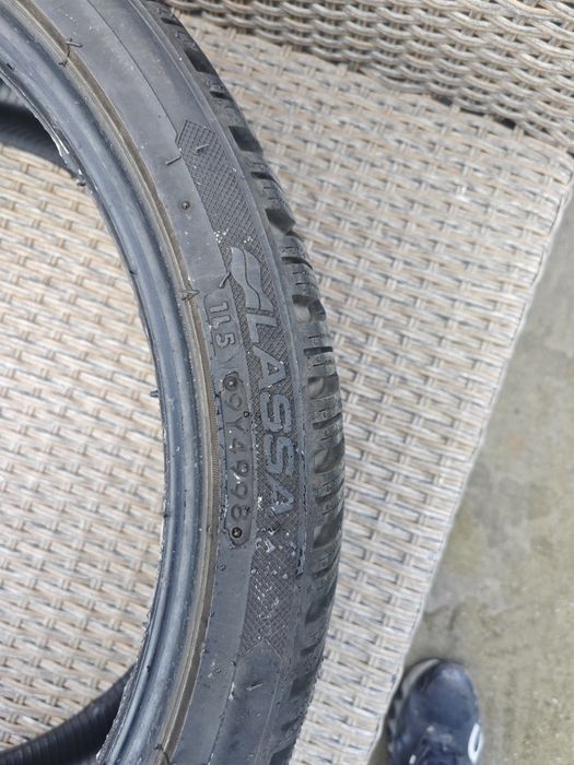 Гуми 235/35/19 lassa