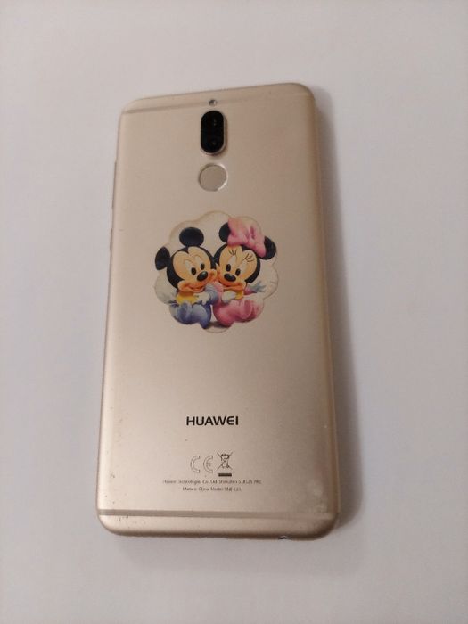 Телефон Huawei Mate 10 light