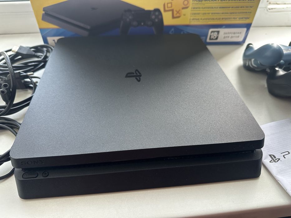 Sony playstation 4 slim 1 tb