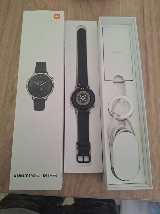 Часы Xiaomi s4 продам или обьмен