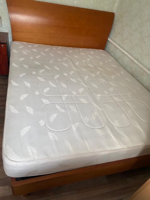 Кровать дфух спальная