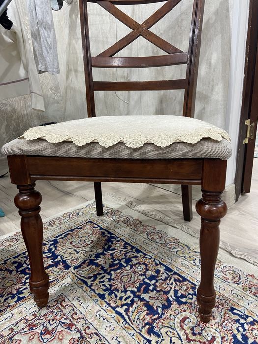 Стол со 10 стульями  за 250