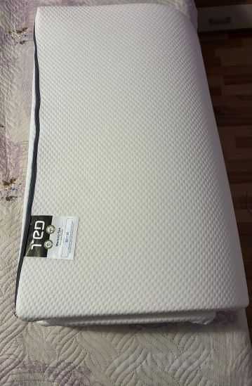 Топ матрак TED, MEMORY SPA ROLL, 82/190 см