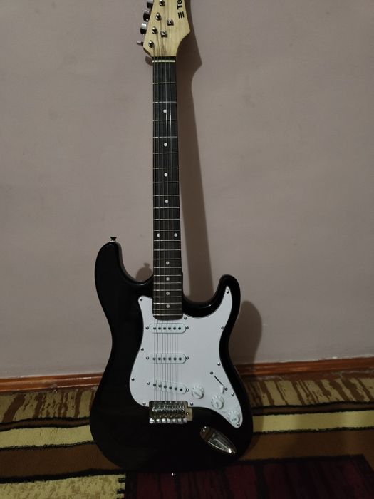 Электронная гитара