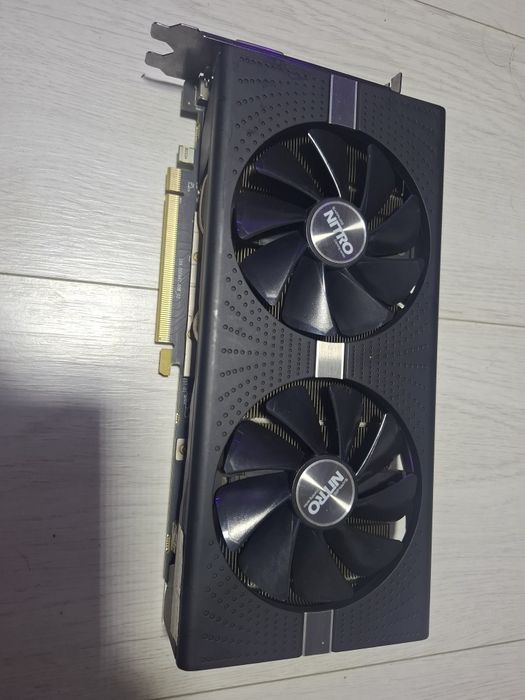 Vând RX 580 8gb netestata