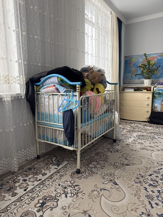 Отдам даром детскую кровать