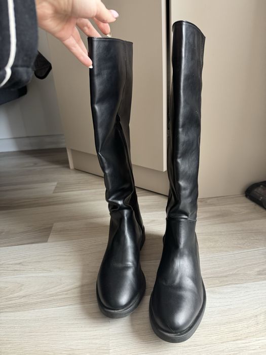 Черни ботуши LC Waikiki