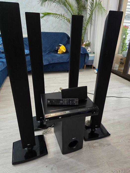 Sistem home cinema LG 5 plus 1 Model HT805th