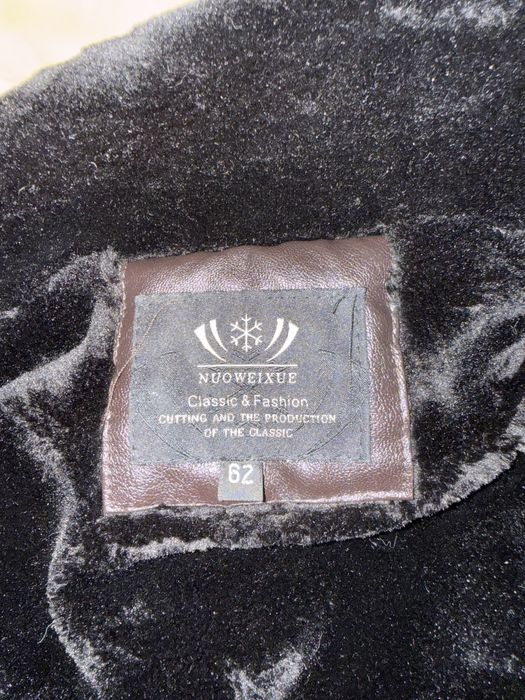 Коженная куртка(настоящая кожа)