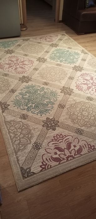 Ковер, ковер бежевый