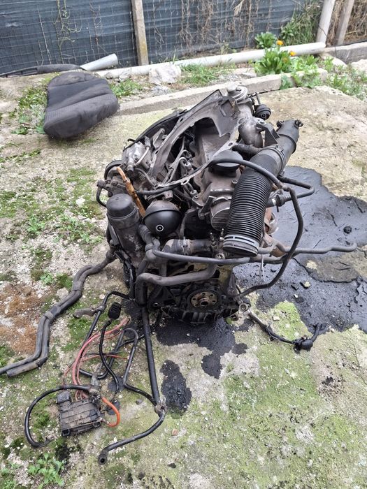 Vând motor golf 4 1.9 alh perfect funcțional