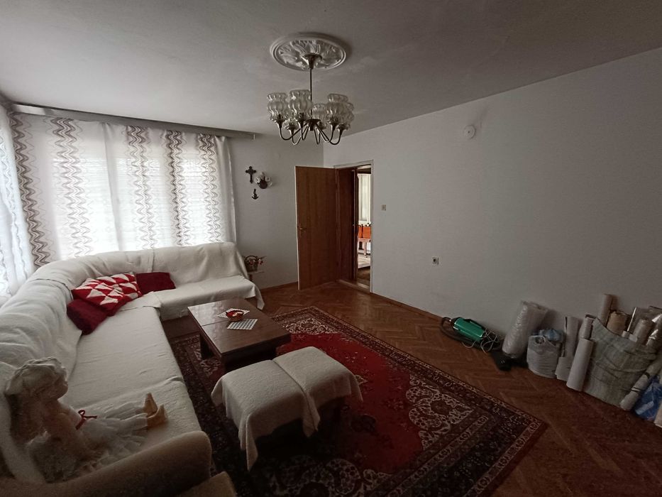 Продава се Къща в с. Гецово, Област Разград - 238 кв.м за 386 €/кв.м - Снимка #15