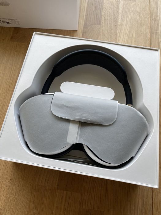 Apple airpod max 2 new version usb-c