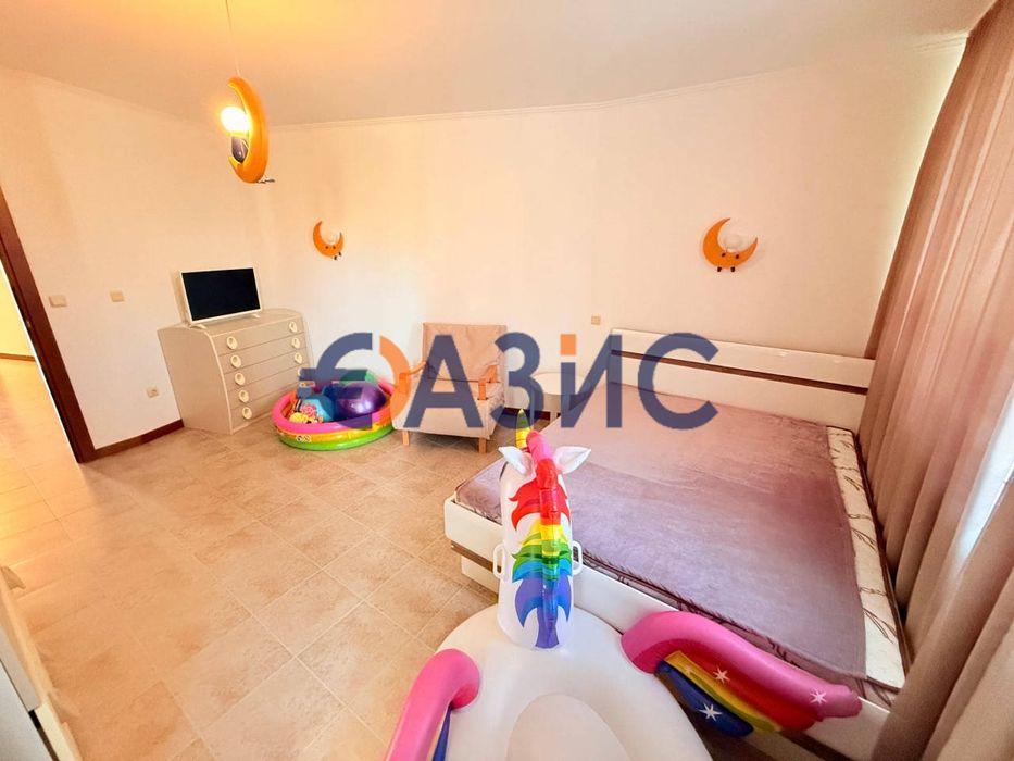 Продава се Четиристаен апартамент в Свети Влас - 205 кв.м за 896 €/кв.м - Снимка #8