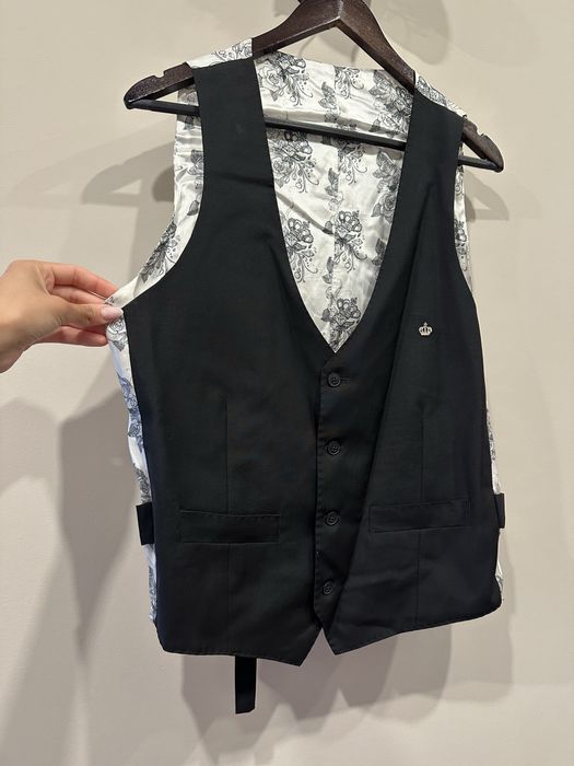 Поръчков мъжки официален костюм