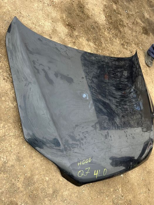 Преден капак за Ауди AUDI Q7 4L0 със забележки