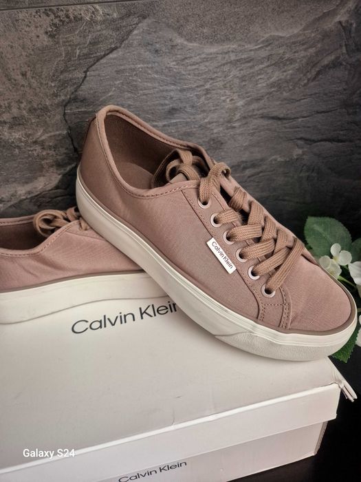 Calvin Klein  кецове