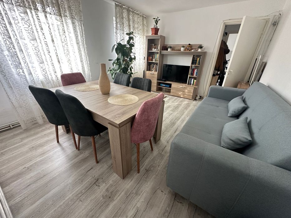 Apartament 3 camere in Dambovita , gata de mutat!