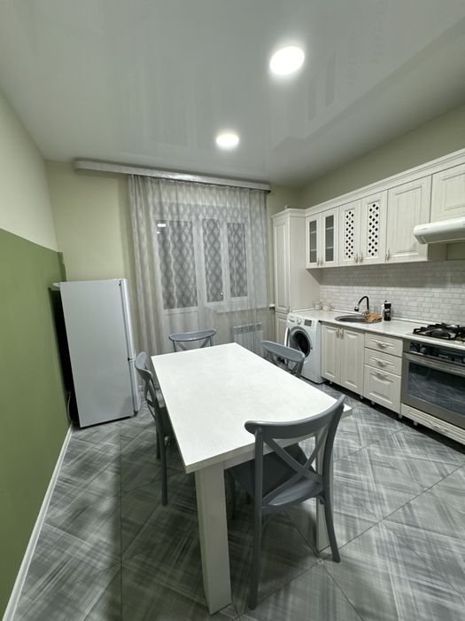 продам стол универсальный