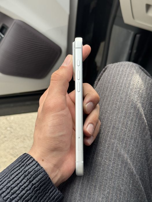 iPhone 17 Pro Max Silver 256gb 28sikl