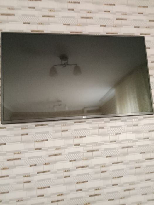 Продам телевизор