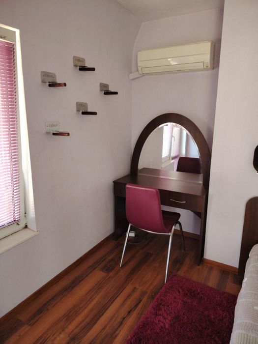 Дава се под наем Тристаен апартамент в Пловдив, Център - 82 кв.м за 510 € - Снимка #4