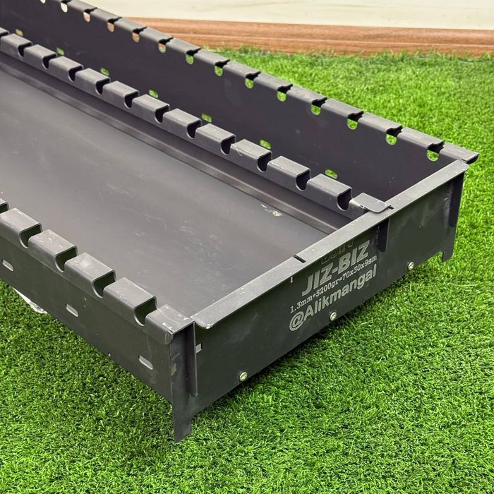 katta ko'p qulaylikla ega mustaxkam mangal l sotiladi