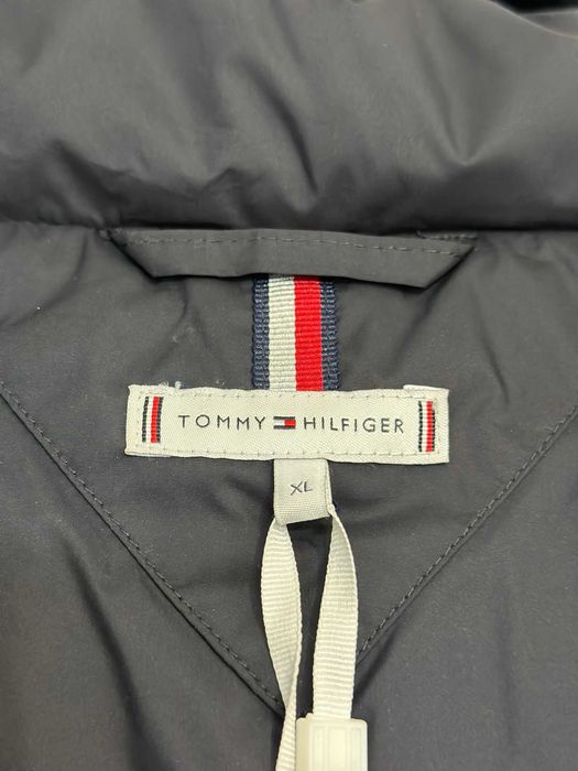 Geaca de iarna Tommy Hilfiger, Marimea XL -A-
