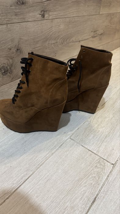 Дамски боти 38 номер