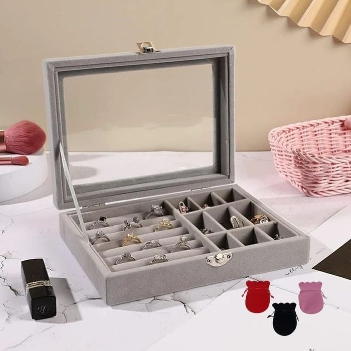 Кутия за бижута, сива, стъклен капак

Кутия за бижута с огледало в сив