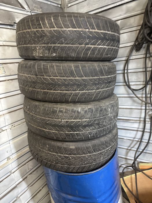 Продам шины 186/65/15