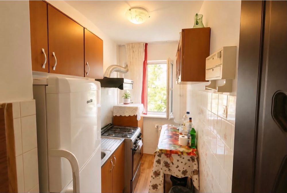 3 Camere 92.000 Euro Negociabil Niella O76O 52 4 134 Etaj 3 din 4