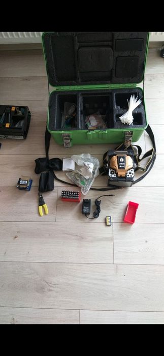 Aparat lipit fibra optica