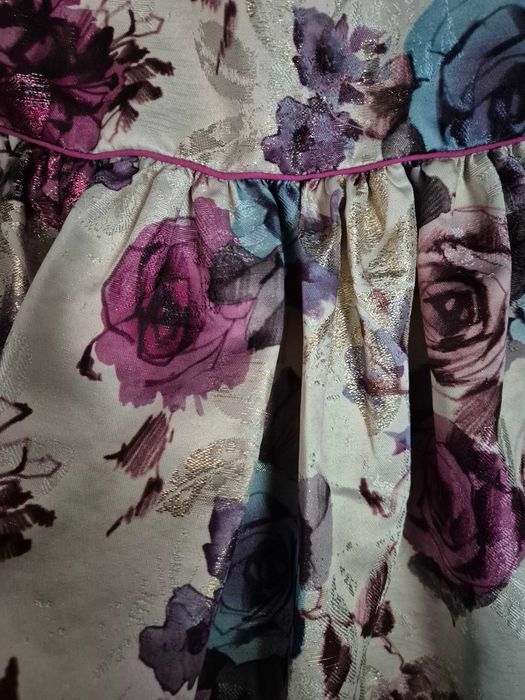 Rochiță elegantă pentru fetițe cu imprimeu floral mov-albastru
