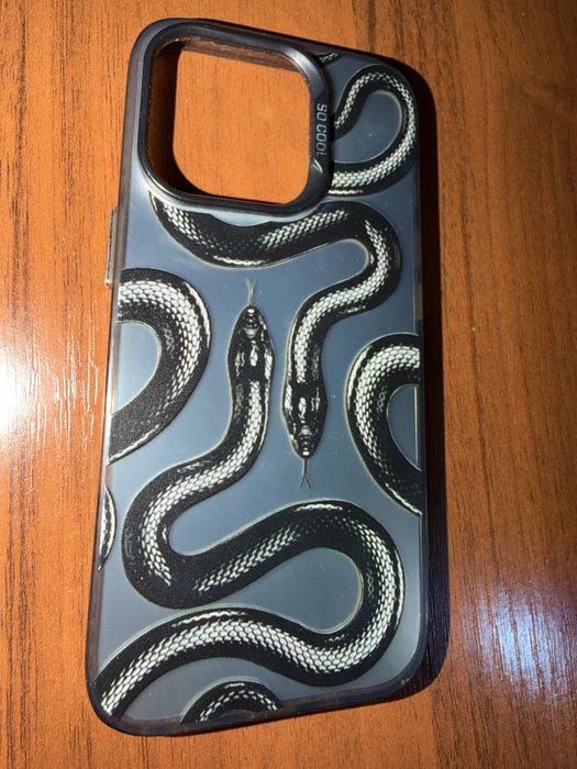 Продам чехлы на iPhone 16 Pro. 1шт/300тг.