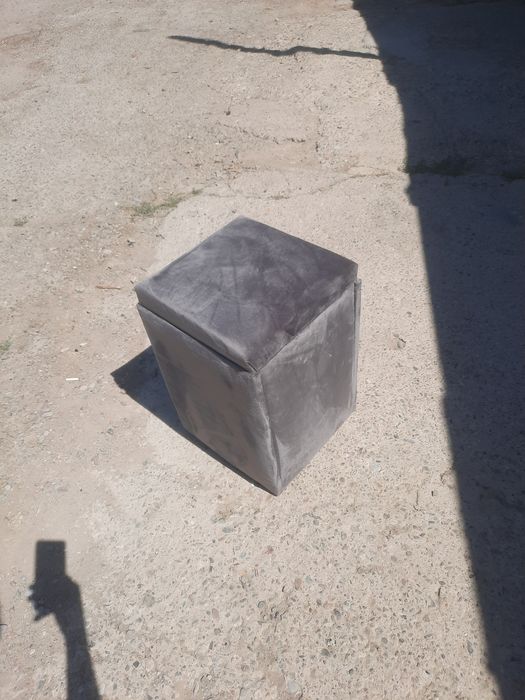 Пуфики новые ,35х35х40