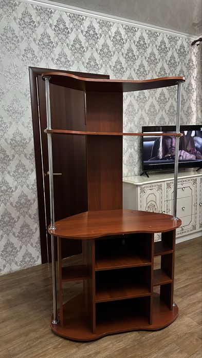 Тумба под телевизор