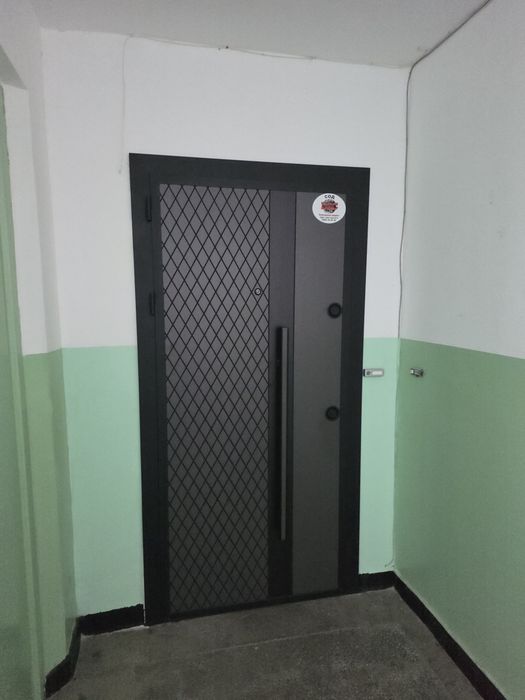 Собственик!!! Двустаен апартамент във Ж.к Владислав Варненчик