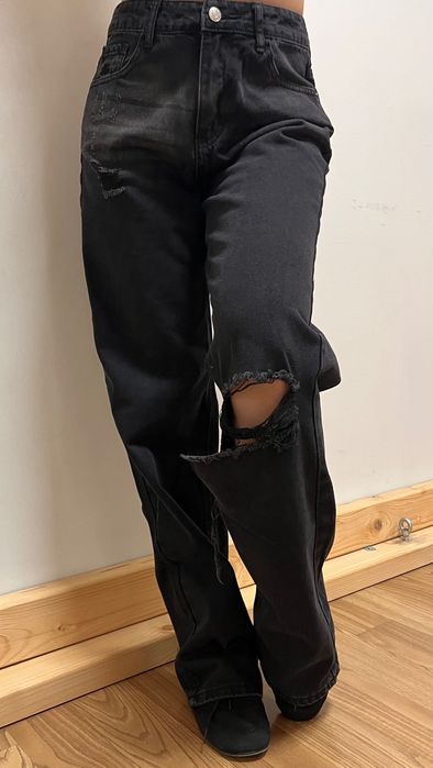 Дамски долнища на цена от 15€